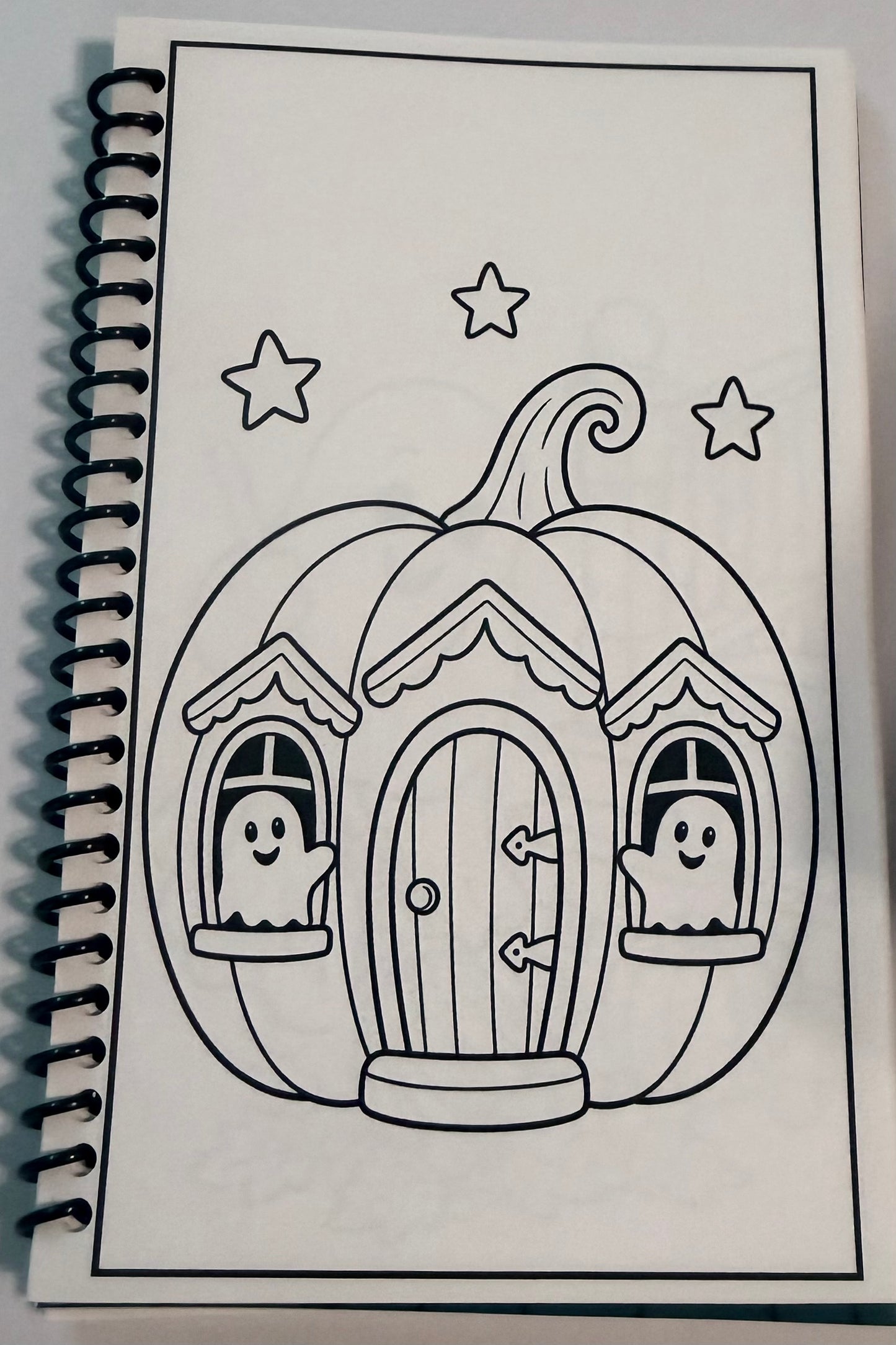 A Sprinkle of Spooky | Pocket-Size 4×6 Mini Coloring Book